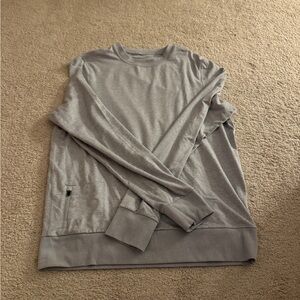 Vuori men’s crewneck